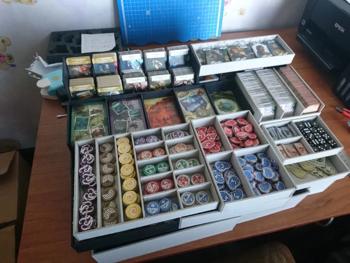 Organizer for the game Ancient Horror (all add-ons) - My, Board games, Howard Phillips Lovecraft, With your own hands, Organizer, Longpost
