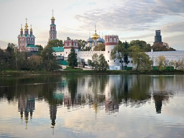 Novodevichy Convent in the morning - My, The photo, Nature, Novodevichy Convent, Morning