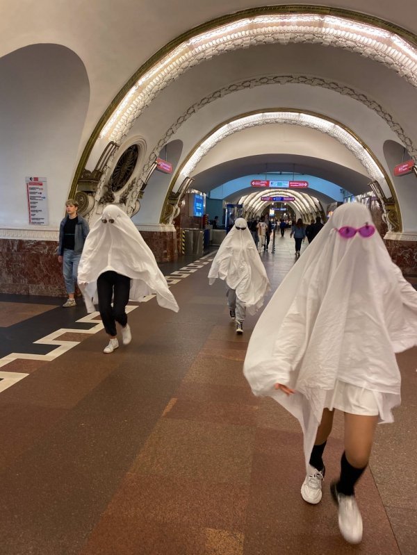 Interesting passengers of metro 7 - Longpost, A selection, The photo, Metro, Public transport, Escalator