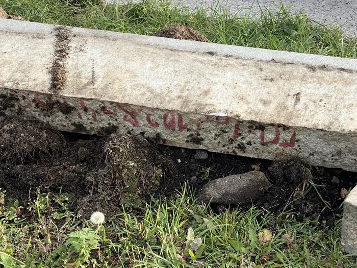 Бордюры "уходят в небо". СОБордюривание Москвы продолжается Бордюр, Москва, Коррупция, Сергей Собянин, Транжира, Налоги, Длиннопост