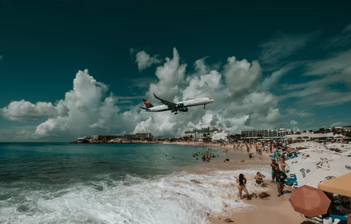 The moment everyone on the beach is waiting for - My, The photo, Travels, Planespotting