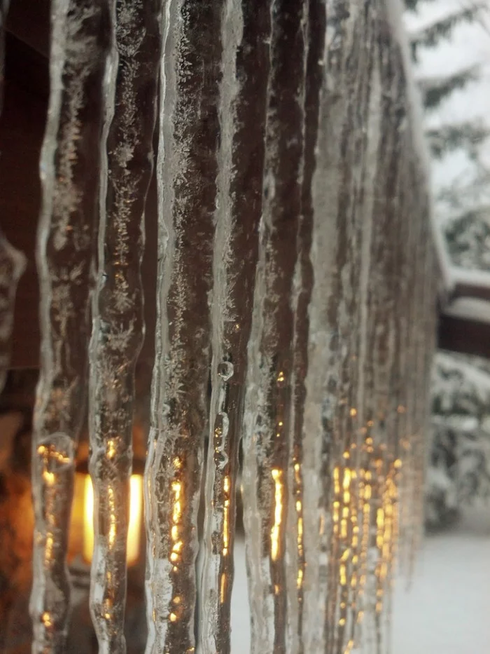 Winter - My, Icicles, freezing, Mobile photography, Lamp