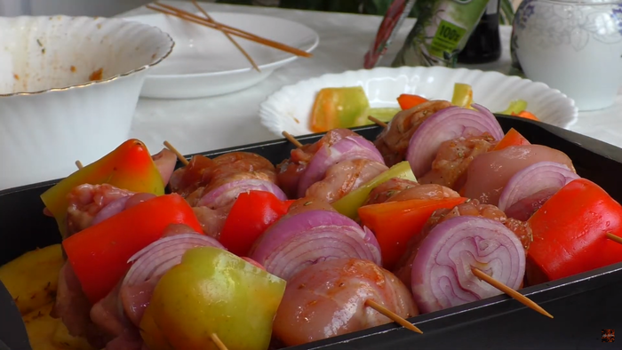 куриный шашлык в духовке с картошкой на шпажках в духовке. 160354867718771045. куриный шашлык в духовке с картошкой на шпажках в духовке фото. куриный шашлык в духовке с картошкой на шпажках в духовке-160354867718771045. картинка куриный шашлык в духовке с картошкой на шпажках в духовке. картинка 160354867718771045. Маринад для курицы: