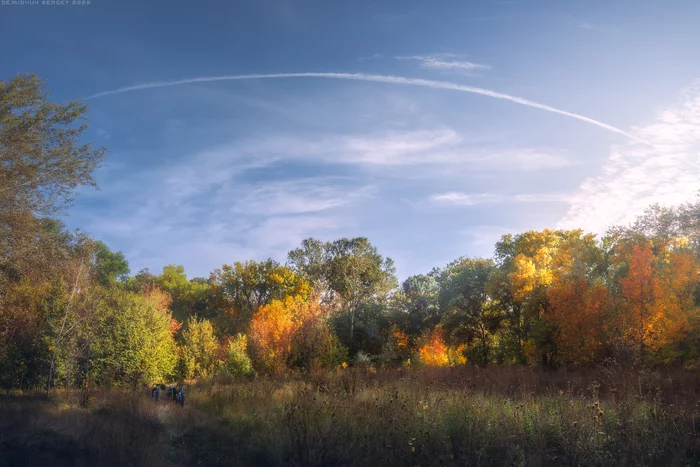 Heavenly strokes) - My, Landscape, Autumn, Sky, Nature, Color, Condensation trail