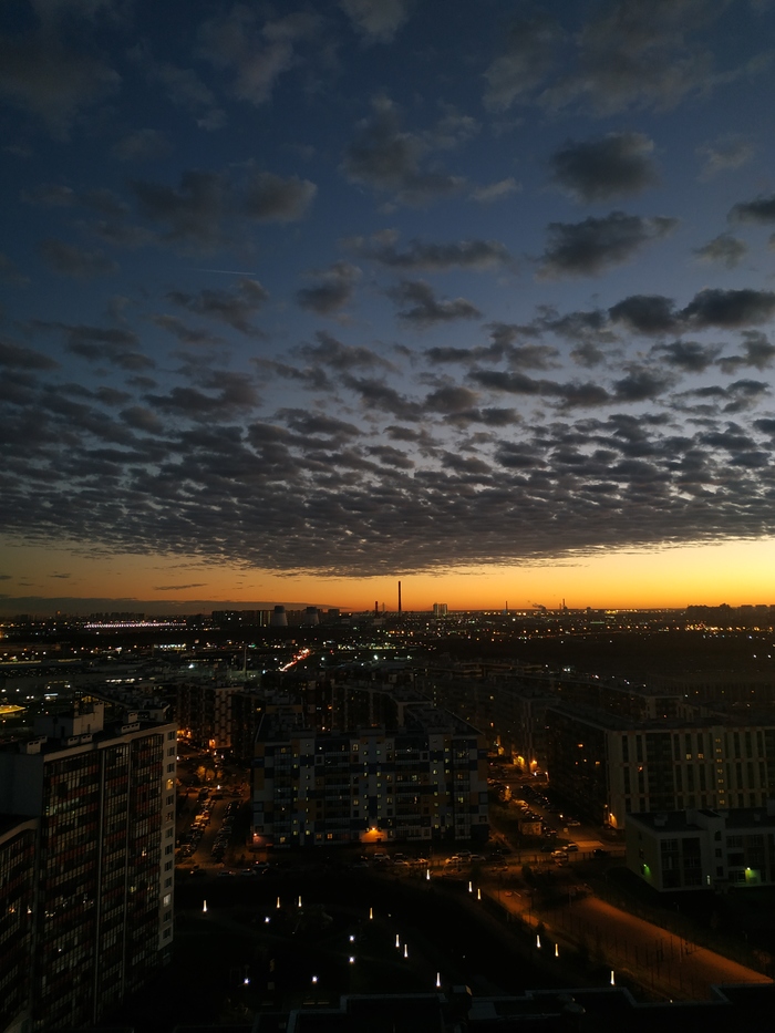 На закате дня. Кудрово. 07.11.2020