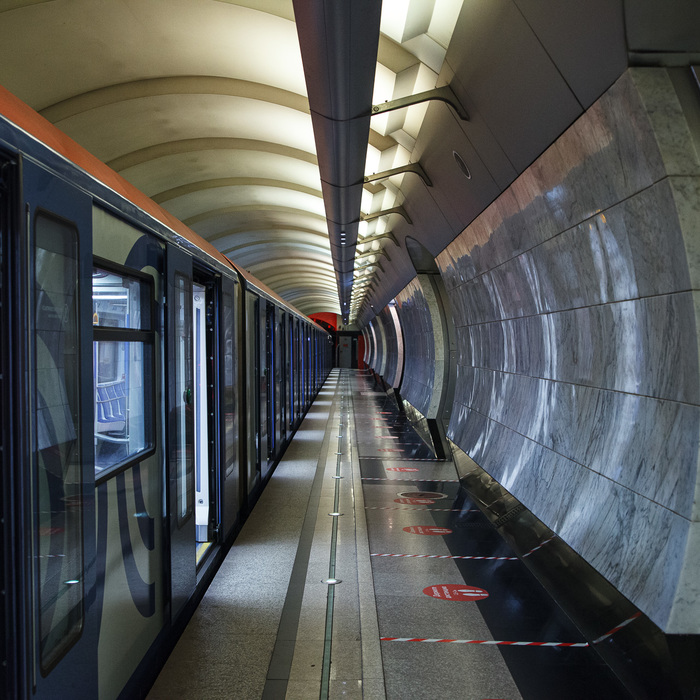 1606010447164160494 Метро как отдельный вид искусства