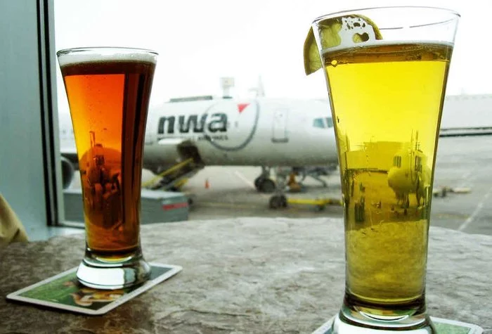 Beer setup at the airport (dream 1 - part) - Longpost, The airport, Mat, Подстава, Beer, Humor, My, Dream
