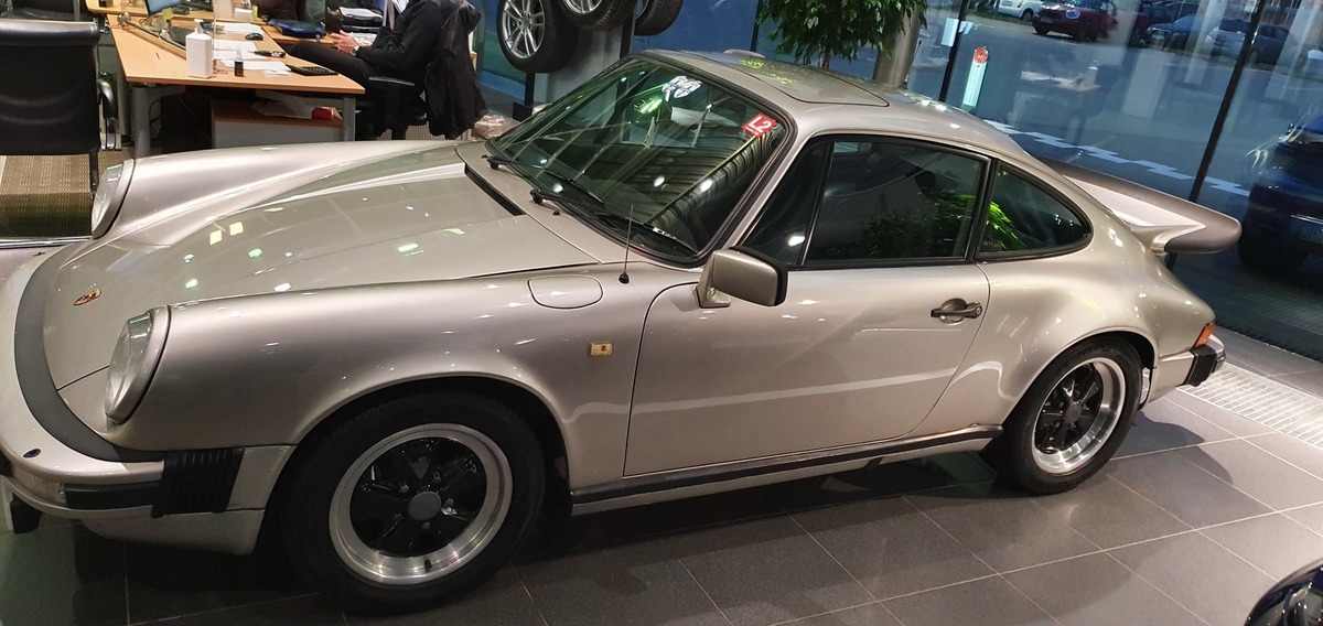 Porsche 911 Retro