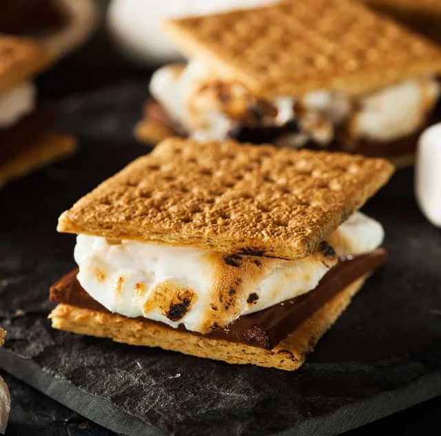 What is s'mores and what do you eat it with? - My, USA, America, Living abroad, American cuisine, Bonfire, B-B-Q, Marshmallow, Longpost