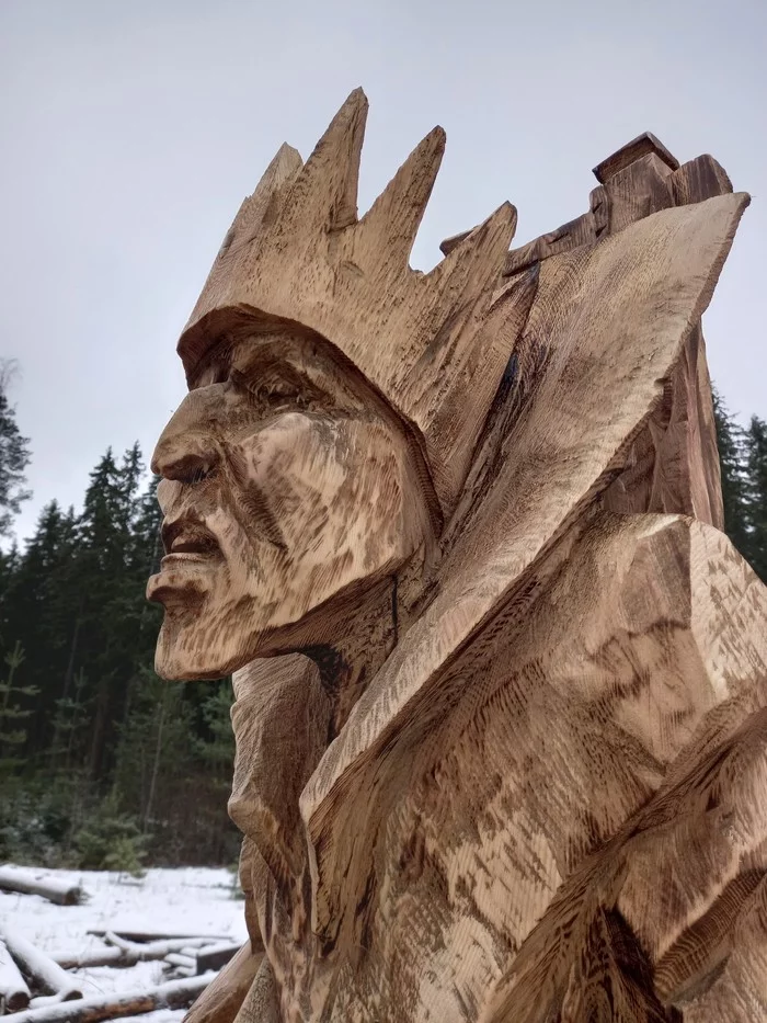 There, King Kashchei is wasting away over gold; CHAINSAW THREAD - My, Art, Wood carving, Wood sculpture, Tree, Longpost, Koschey