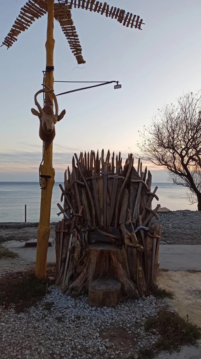 Wooden Iron Throne - Game of Thrones, Iron throne, Sea, Краснодарский Край, Longpost