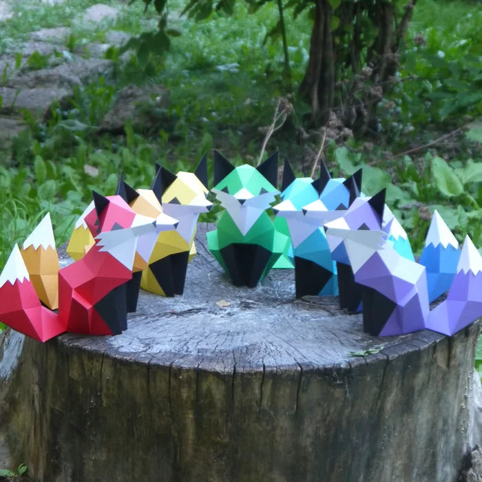Paper modeling: even more low-poly models - My, Papercraft, Paper modeling, Needlework without process, Raccoon, Polar bear, Moai, Fox, Longpost