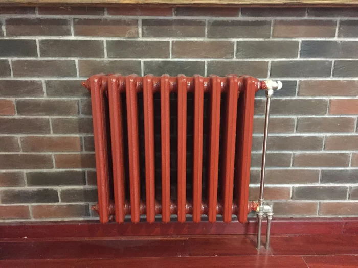 Radiator for the dacha - My, Radiator, Dacha, Heating, Interior Design, Engineering plumbing, Installation of heating systems