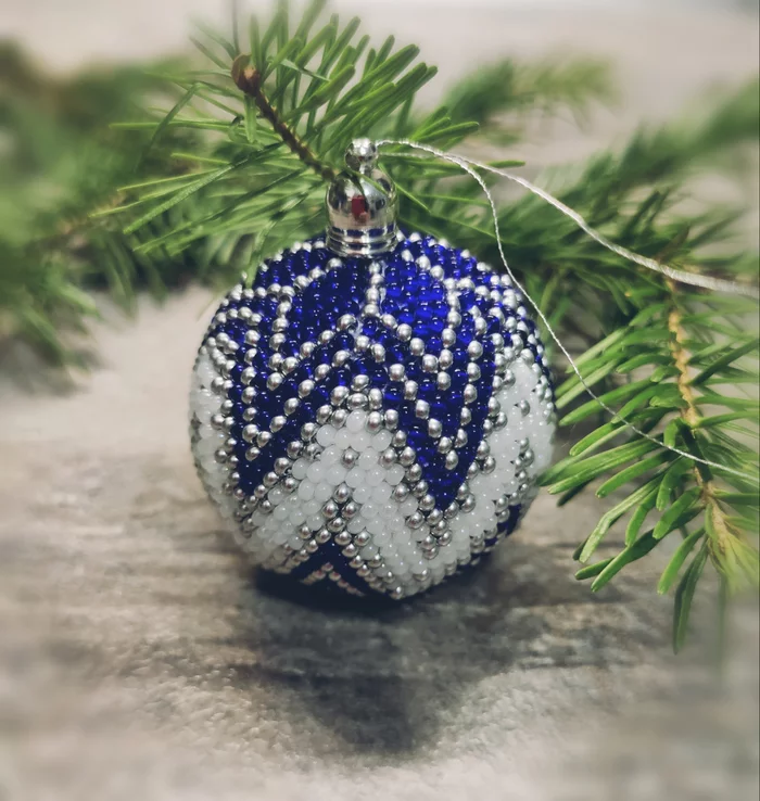 Beaded ball - My, Needlework without process, Friday tag is mine, Knitting, New Year, Beads, Czech beads, Longpost