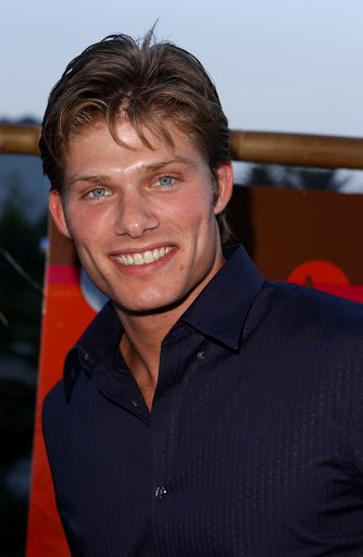 Sunny Chris Carmack. Admiring photo post - NSFW, Actors and actresses, Men, beauty, Torso, Pumped up, Grey's Anatomy, Smile, Playgirl, GIF, Longpost, From the network