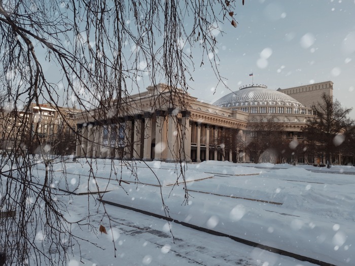 Снежный театр...