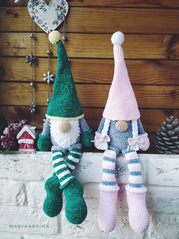 New Year's knitted Gnomes - My, Knitted toys, Gnomes, Needlework without process, Video, Longpost