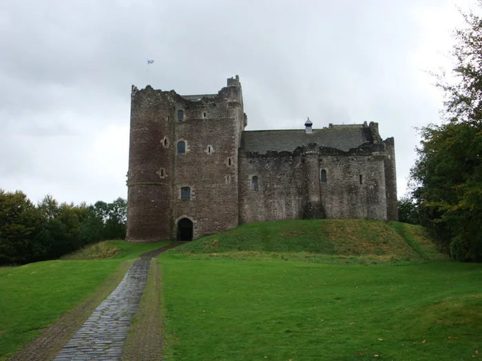 We wander through the Middle Ages. Doune Castle - My, Locks, Middle Ages, Story, Scotland, Longpost