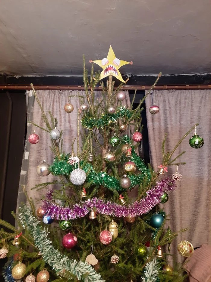 Symbol of the passing year - My, Screaming star, Christmas tree, New Year, 2020