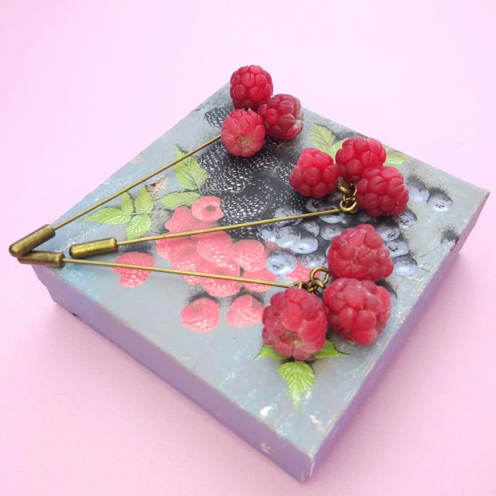 Raspberry mood post - Needlework without process, Longpost, Polymer clay, Brooch, Raspberries