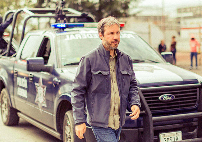 Photos from the filming of Denis Villeneuve's film The Killer, 2015 - Killer, Sicario, Denis Villeneuve, Emily Blunt, Benicio Del Toro, Josh Brolin, John Bernthal, Photos from filming, Rare photos, Actors and actresses, Movies, Crime films, Longpost