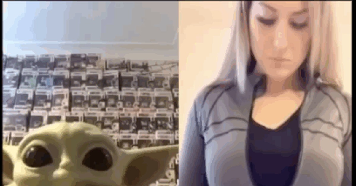 Mischievous Grogu - Mandalorian, Grogu, Star Wars, GIF, Beautiful girl