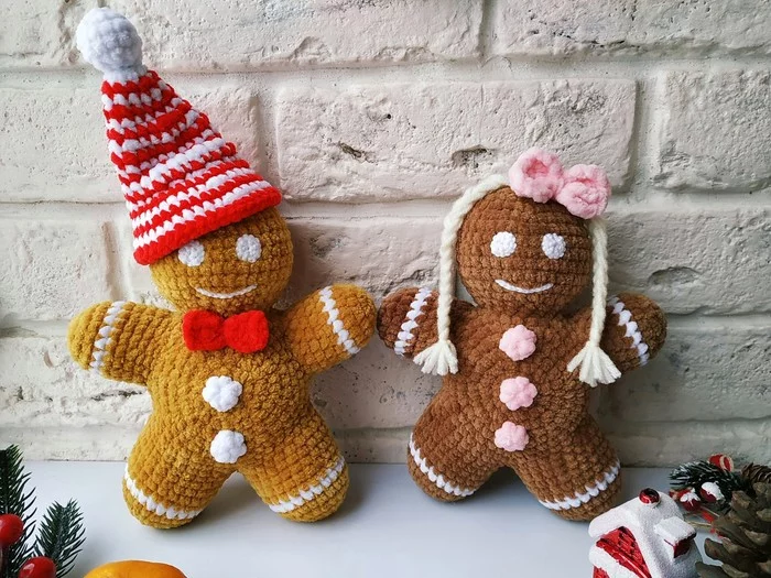 Knitted Gingerbread Men - My, Knitted toys, Needlework without process, Amigurumi, Gingerbread man, Video, Longpost