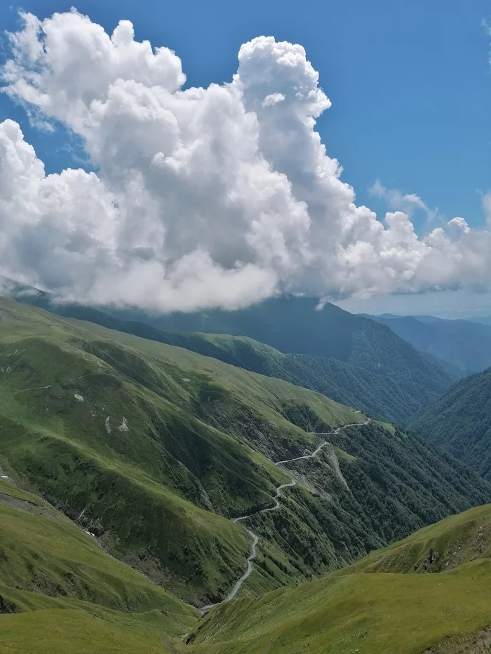 Mountain Tusheti - My, Georgia, The mountains, Caucasus mountains, Road, Serpentine, Vertex, Travels, The photo, Mobile photography, Longpost, Video