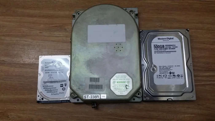 Reply to the post “Hard drive. Made in the USSR 30 years ago - My, HDD, Rarity, Answer, Reply to post, Longpost, Retrotechnics, Old things, Radio electronics, Radio parts, Computer hardware, Components