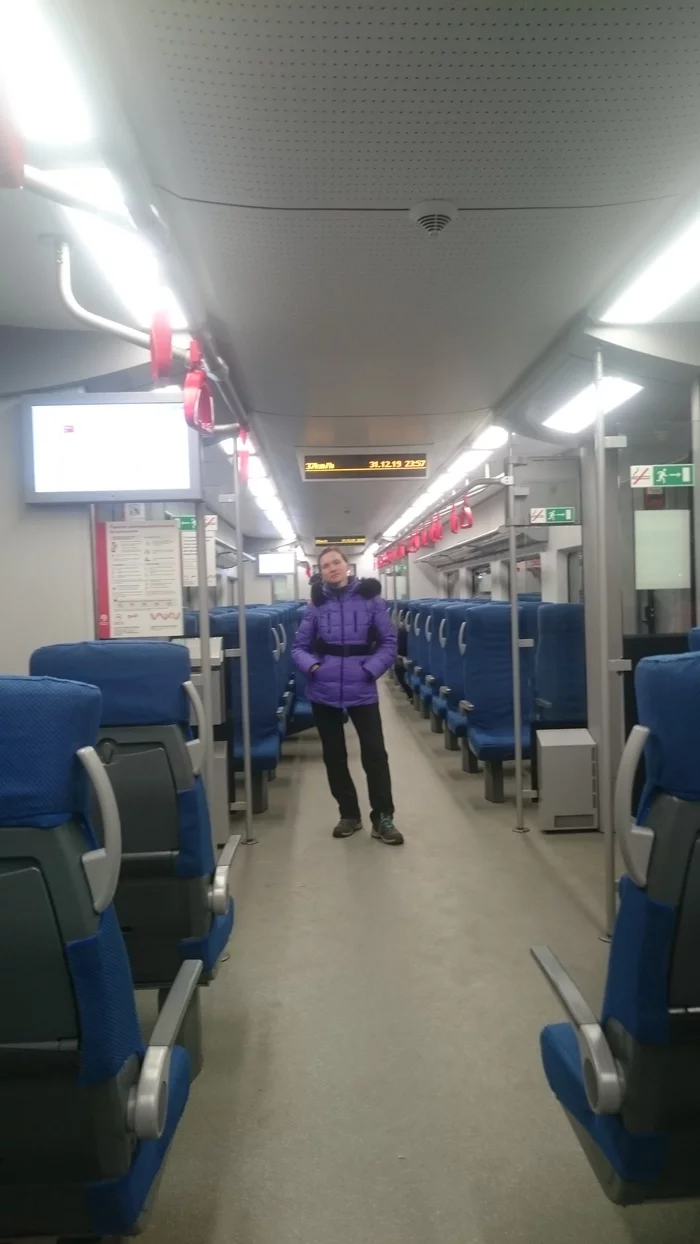 How I met your... 20 20 - My, New Year, Insulation, A train, Longpost