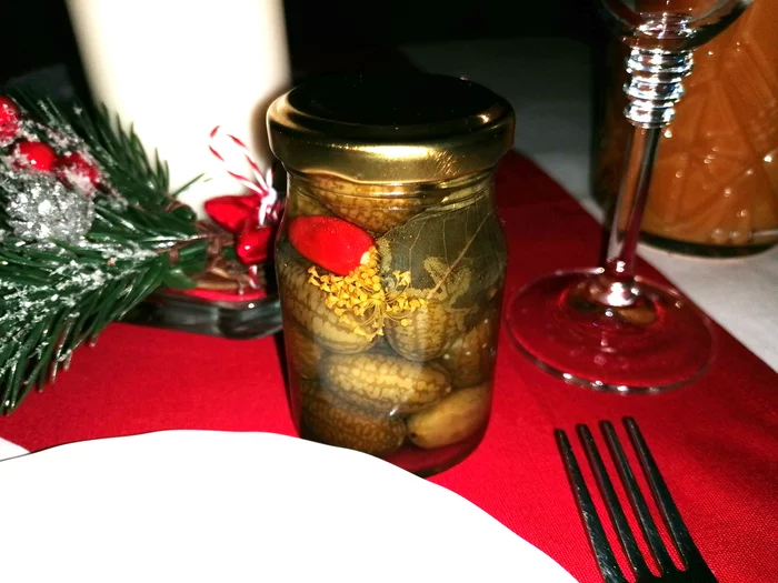 Tasting pickled mini cucumbers (melotria) - My, Cucumbers, Holidays, New Year, Tasting, Pickles