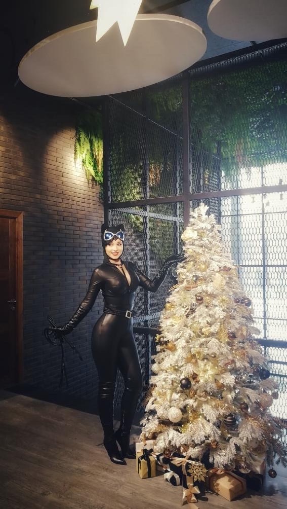 New Year's greetings from the cat woman! - My, Cosplay, Dc comics, Catwoman, cat, Cosplayers, New Year, 2021, Video, Longpost