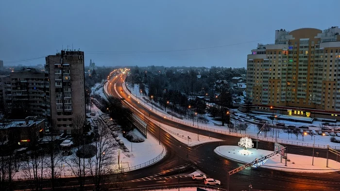 Empty roads are great! - My, New Year, Road, No one is there, View from the window, The photo, January