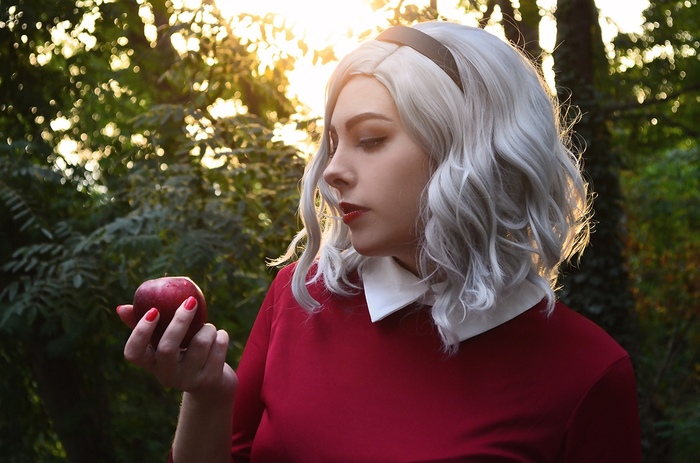 Cosplay chilling adventures of Sabrina , , ,    , , ,  