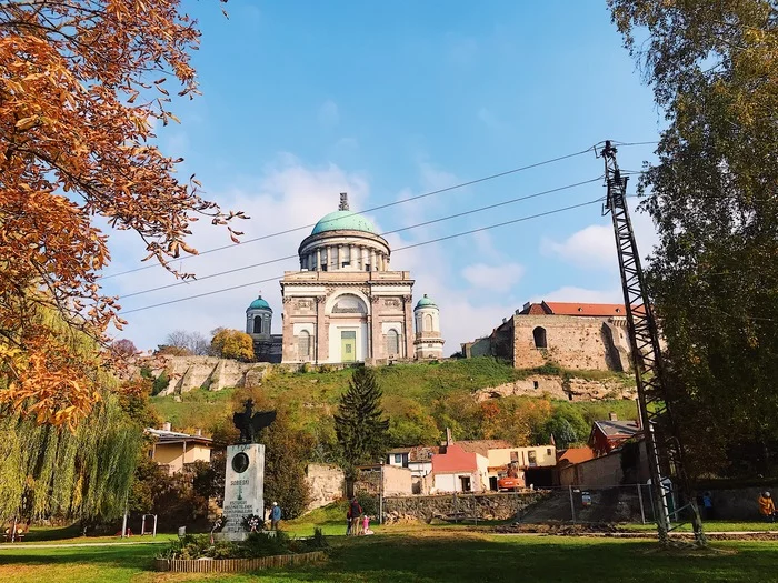 Hungary-Esztergom - My, Hungary, Esztergom, Pick-up headphones abroad, Beginning photographer, Longpost, The photo