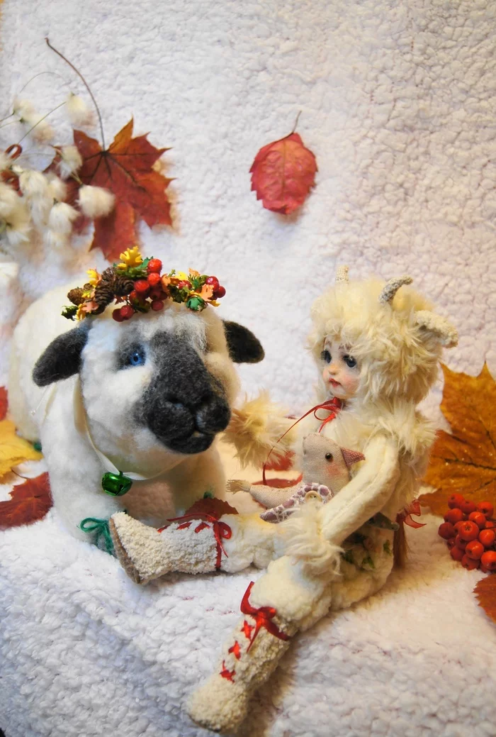 The girl and the lamb - My, Needlework without process, With your own hands, Felt, Dry felting, Lamb, Author's toy, Wool toy, Doll, Wallow, Video, Longpost