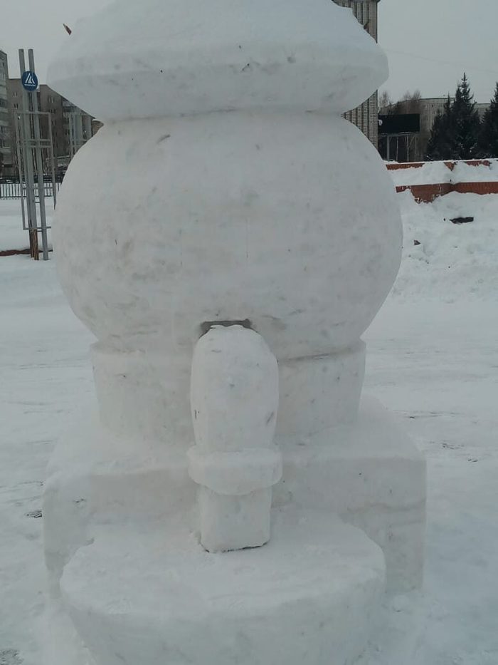 Samovar on the city square - My, snow cannon, Old New Year