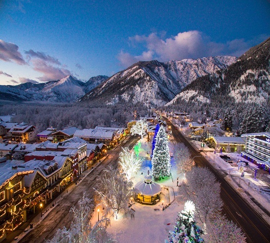 Уютная немецкая деревушка в горах Вашингтона США, Вашингтон, Новый Год, Красота, Длиннопост