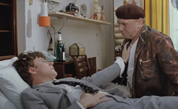 Где снимали «Бриллиантовую руку» Фильмы, Советское кино, Анатолий Папанов, Миронов, Юрий Никулин, Леонид Гайдай, Бриллиантовая рука, Москва, Подмосковье, Сочи, Адлер, Азербайджан, СССР, Баку, Сделано в СССР, Мосфильм, История кино, Режиссер, Актеры и актрисы, Нонна Мордюкова, Длиннопост Где снимали «Бриллиантовую руку» Фильмы, Советское кино, Анатолий Папанов, Миронов, Юрий Никулин, Леонид Гайдай, Бриллиантовая рука, Москва, Подмосковье, Сочи, Адлер, Азербайджан, СССР, Баку, Сделано в СССР, Мосфильм, История кино, Режиссер, Актеры и актрисы, Нонна Мордюкова, Длиннопост