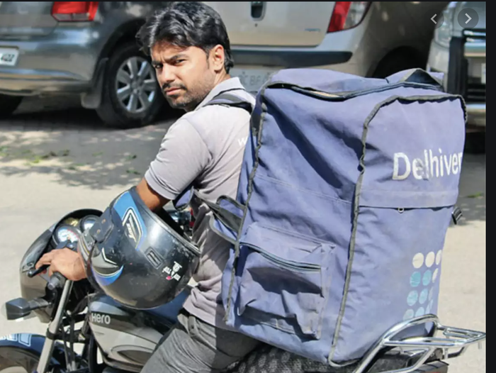 Как курьер мое сердечко украл