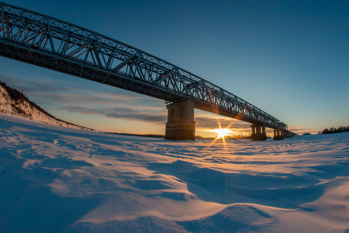 Через замерзший Иртыш Мост, Иртыш, Тобольск, Пейзаж, Фотография, Начинающий фотограф, Canon 70d, Длиннопост
