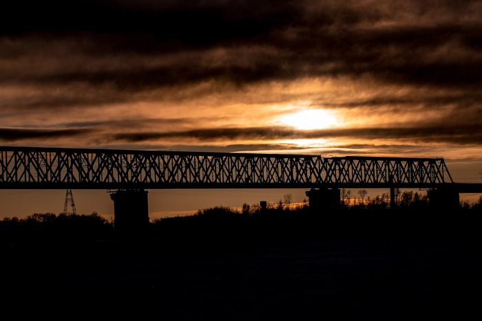 Через замерзший Иртыш Мост, Иртыш, Тобольск, Пейзаж, Фотография, Начинающий фотограф, Canon 70d, Длиннопост
