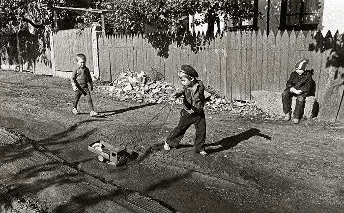 Childhood - Historical photo, Childhood in the USSR, Truck