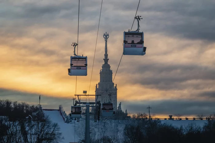 Upward movement - My, Cable car, Sparrow Hills, Sunset