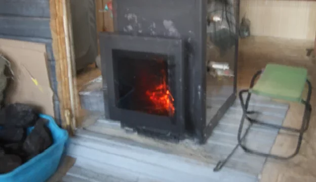 Half of the winter has not yet passed, but the grates in the new stove have already burned out - My, Repair, Heating, House, Bake, Bath, Video, Longpost