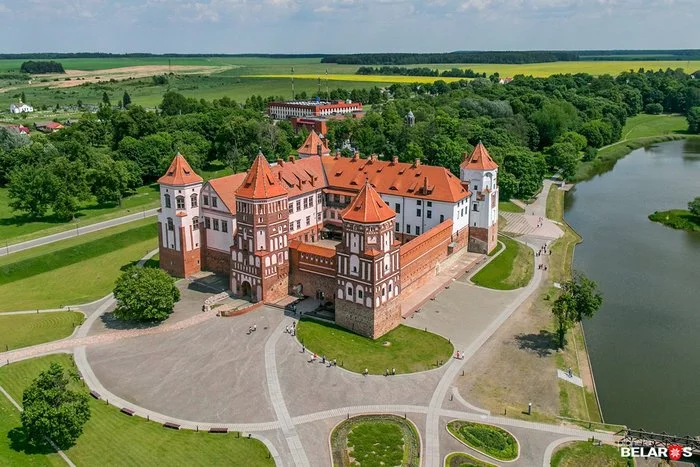 Castles and palaces of Belarus - My, Locks, Republic of Belarus, Castle, Excursion, Longpost