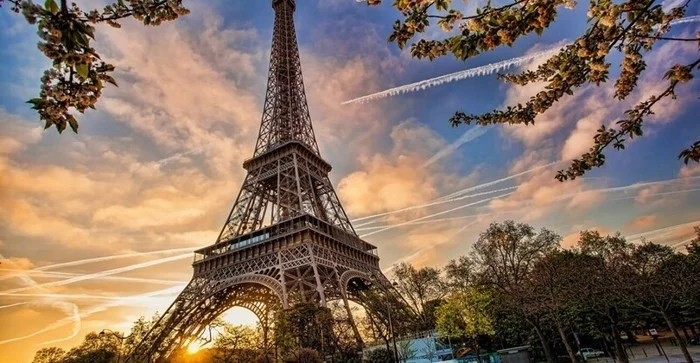 Here are interesting facts about France - Town, Politics, The photo, France, Paris, Facts, Interesting, Eiffel Tower