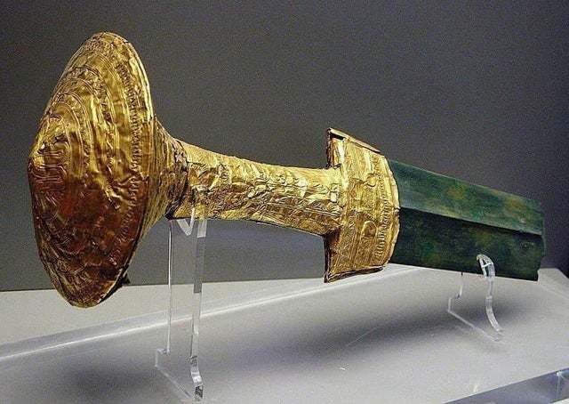 The sword was found on the island of Skopelos, Sporades, Greece. 1500s BC - Sword, Greece, Story, The photo, Antiques