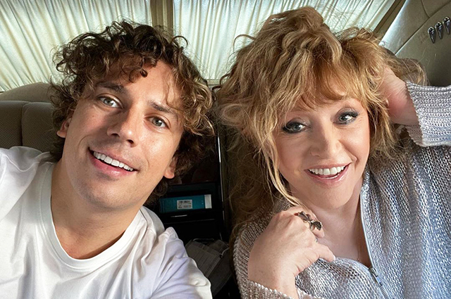 Жизнь невозиожно повернуть назад...