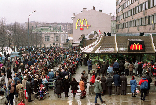 Отдыхаем хорошо! Злачные места Москвы 1990-х - 90-е, Развлечения, Казино, Клуб, Ресторан, Стриптиз, Культура, Фотография, Яндекс Дзен, Длиннопост